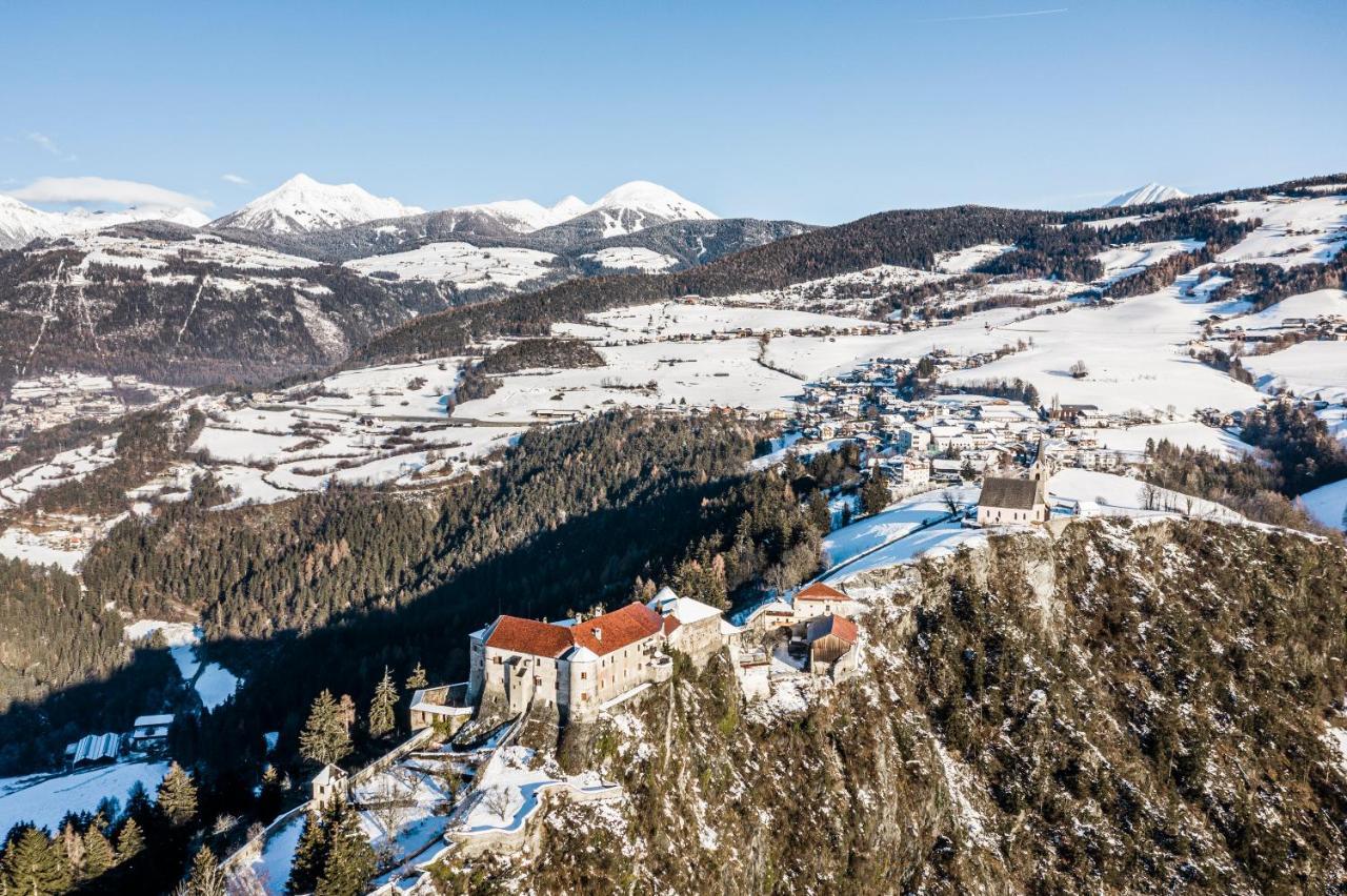 Landhotel Gasthof Zum Loewen Rodengo Kültér fotó